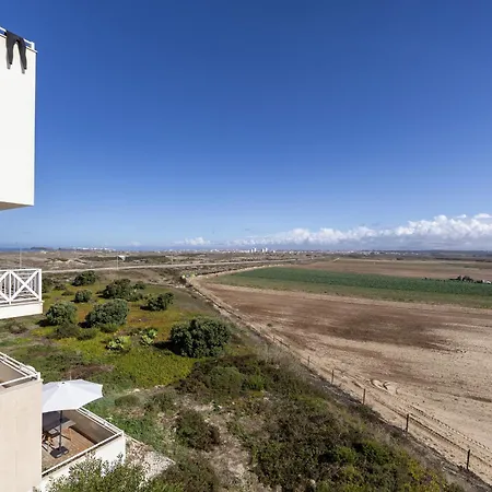 Апартаменты Seascape Homey & Cozy Baleal