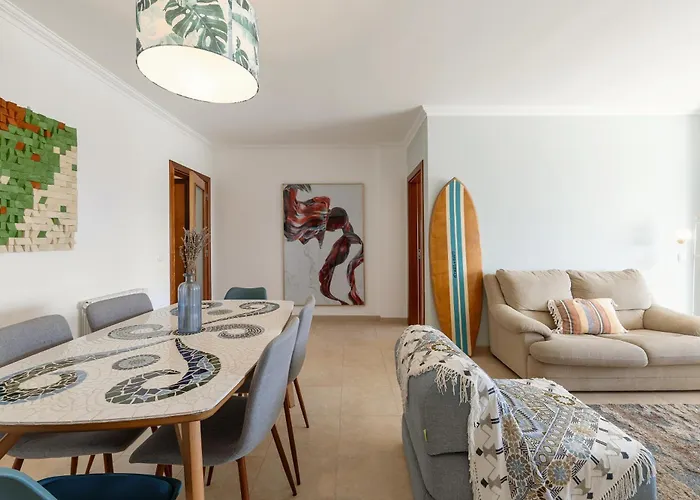 Seascape Homey & Cozy Baleal Апартаменты Пениши